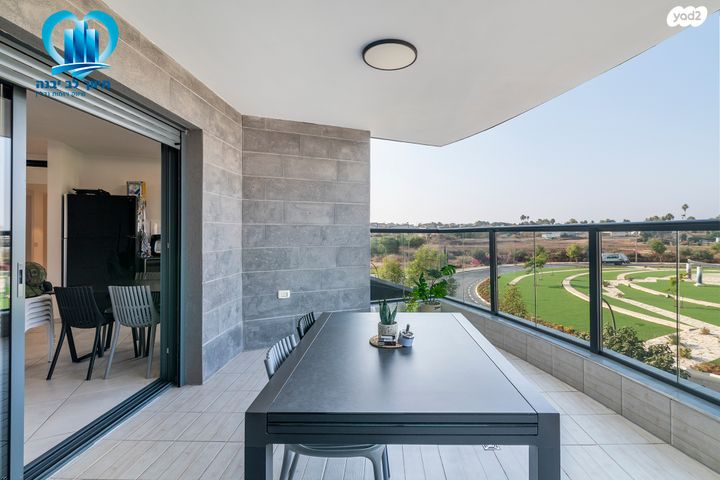 דירה, הנמל, נאות רבין, יבנה