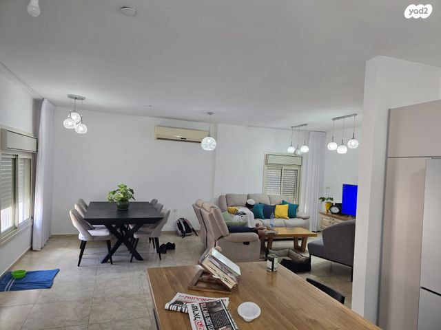 בית פרטי/ קוטג', אופקים