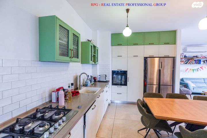 דירה, קהילת ורשה, הדר יוסף, תל אביב יפו