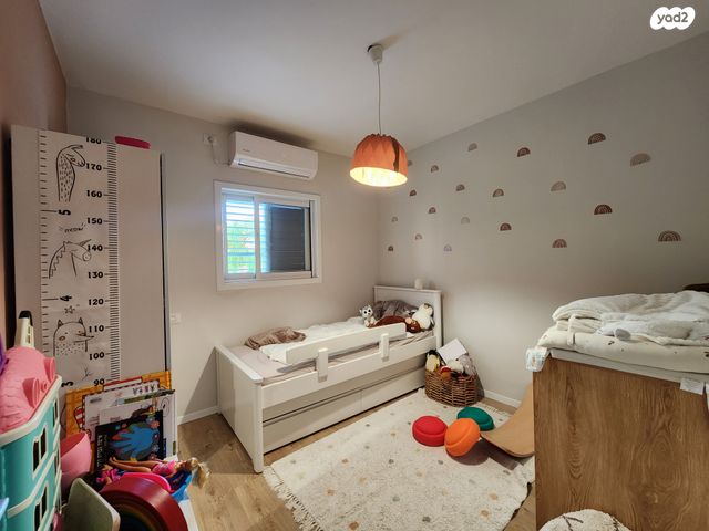 דירה, העלייה הראשונה 8, מרכז העיר, חדרה