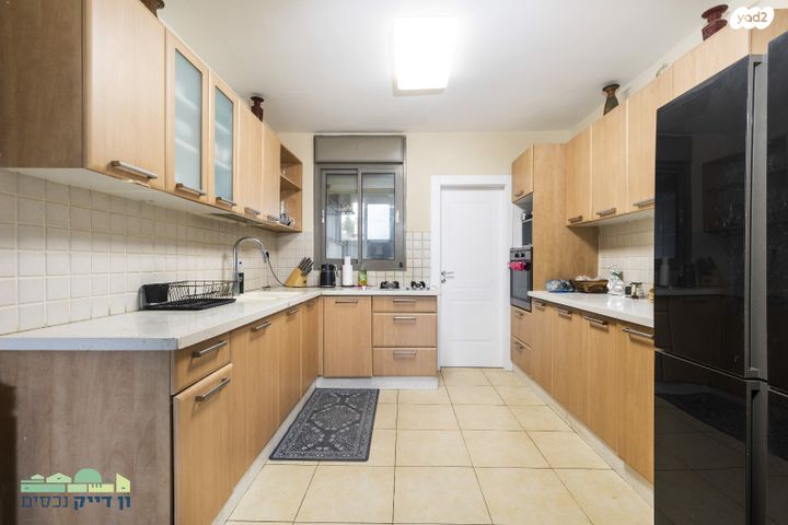 דירה, אריה ורשבסקי, חומת שמואל, הר חומה, ירושלים