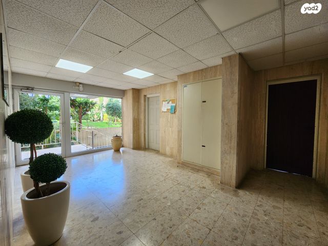 דירה, העלייה הראשונה 8, מרכז העיר, חדרה