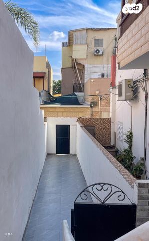 גג/ פנטהאוז, צהלון, שיכוני חסכון, תל אביב יפו