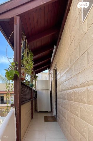 גג/ פנטהאוז, צהלון, שיכוני חסכון, תל אביב יפו