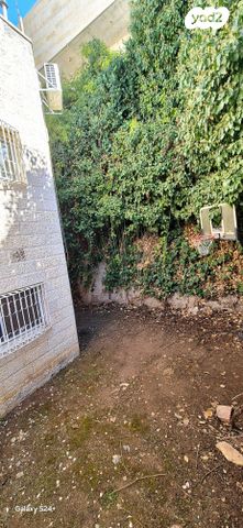 דו משפחתי, שמיר, גילה, ירושלים