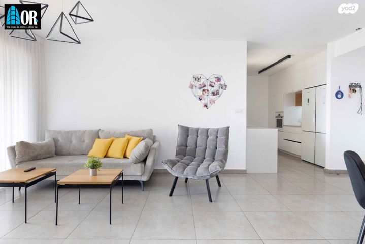 דופלקס, שדרות יצחק רבין, פארק המושבה, באר יעקב