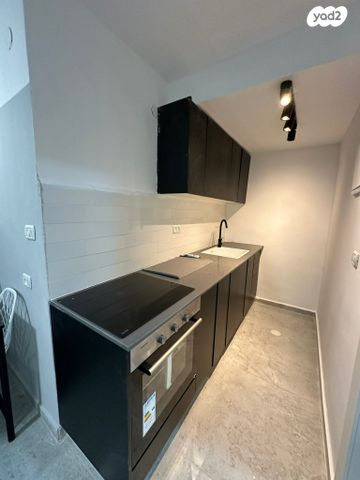 דירה, שמעון בר גיורא 4, שכונה ד', באר שבע