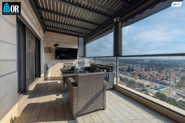 דופלקס, שדרות יצחק רבין, פארק המושבה, באר יעקב