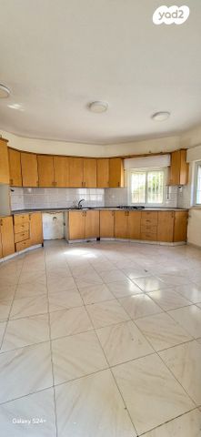 דו משפחתי, שמיר, גילה, ירושלים