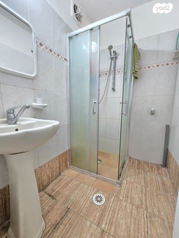 דירה, גיורא יוספטל, שכונה ד', באר שבע