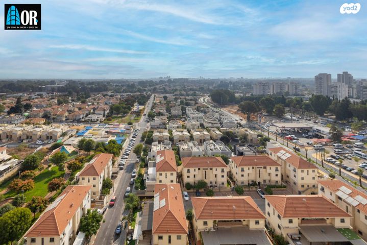 דופלקס, שדרות יצחק רבין, פארק המושבה, באר יעקב