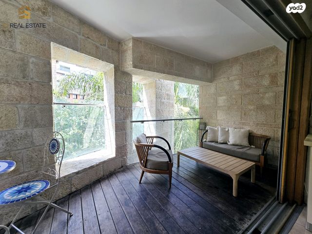 דירה, דוד המלך, טלביה, קוממיות, ירושלים