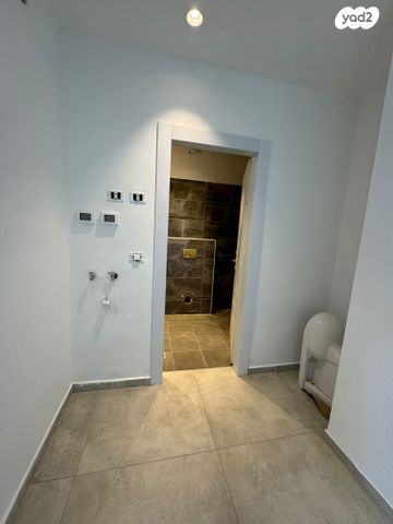 דיור מוגן, גולומב, קרית היובל, ירושלים