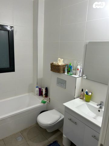 דירה, אריאל שרון 16, נווה שרון / שער העיר, נתיבות