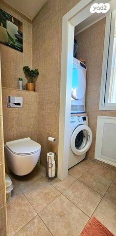 דירה, זאב ז'בוטינסקי 7, אגרובנק, חולון