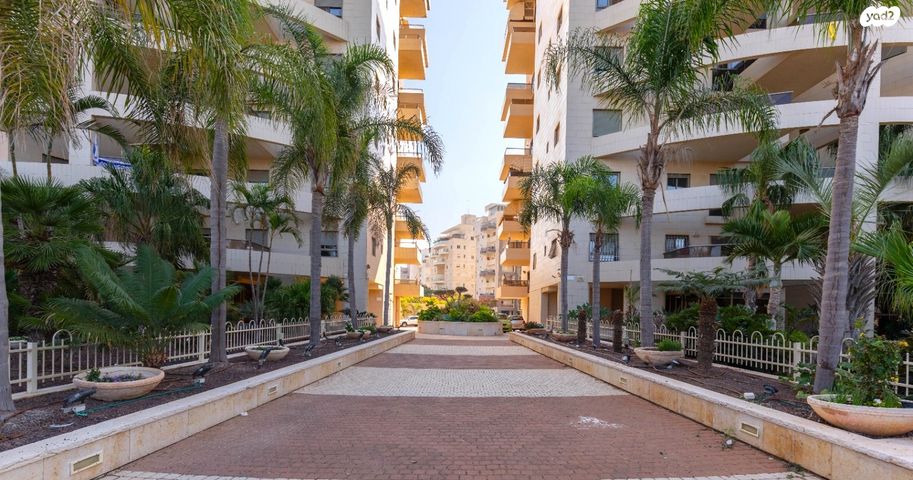 דירה, שדרות בן גוריון 107, גלי הים, נתניה