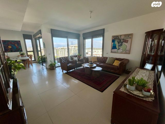 גג/ פנטהאוז, גליל ים (מתחם הכוכבים), הרצליה