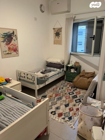 דירה, גרציאני יצחק, גני שרונה, קרית הממשלה, תל אביב יפו