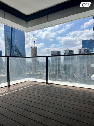 דירה, ליאונרדו דה וינצ'י 14, גני שרונה, קרית הממשלה, תל אביב יפו