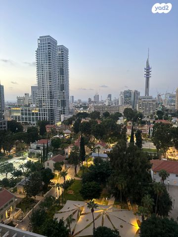 דירה, ליאונרדו דה וינצ'י 14, גני שרונה, קרית הממשלה, תל אביב יפו