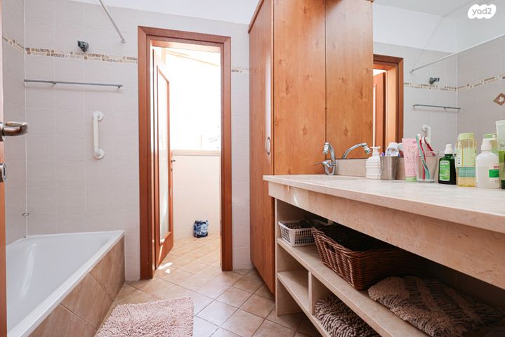 דירה, נתניה