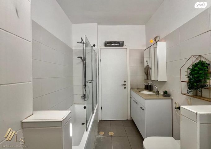 גג/ פנטהאוז, פרדס חנה כרכור