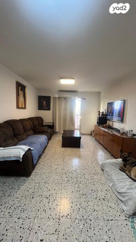 דירה, בית שמש