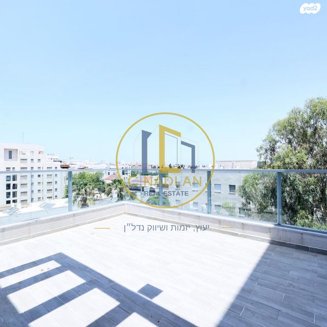 גג/ פנטהאוז, לסטר/רבוצקי, רעננה