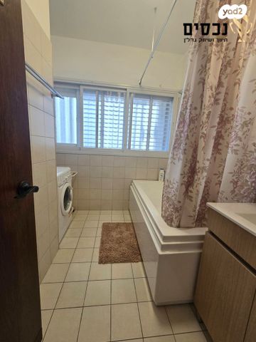 דירה, בעל שם טוב 27, מחנה יהודה, פתח תקווה