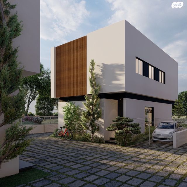 מגרשים, אחד העם, גן יבנה מערב, גן יבנה