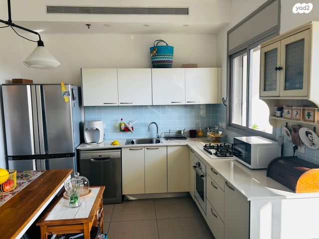 דירה, התחייה 5, מגדיאל, הוד השרון