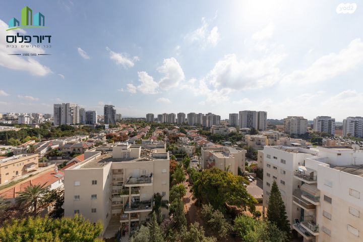 גג/ פנטהאוז, גבעתי, רחובות