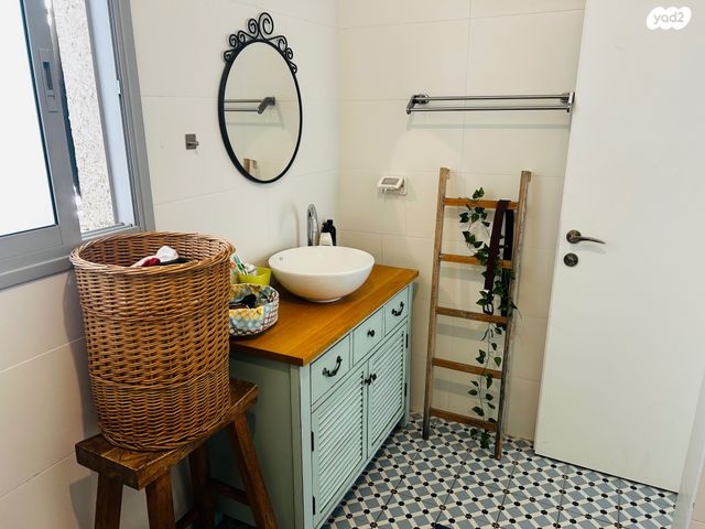 דירה, התחייה 5, מגדיאל, הוד השרון