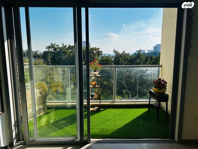 דירה, התחייה 5, מגדיאל, הוד השרון