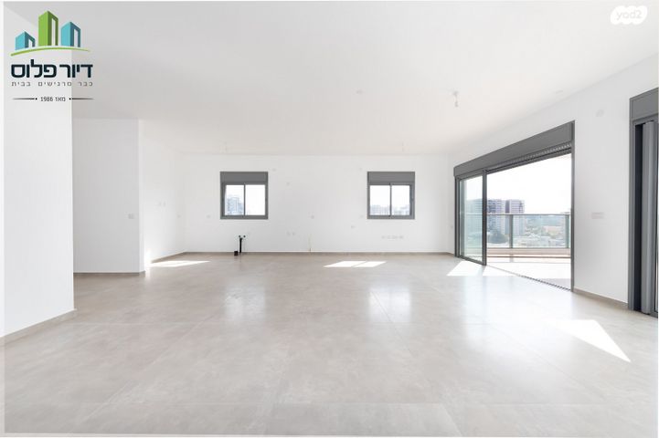 גג/ פנטהאוז, גבעתי, רחובות