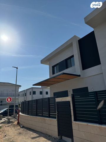 בית פרטי/ קוטג', שכונה 15, תל מונד