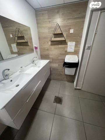 משרדים, אופיר 21, צומת הקריות, חוף שמן, חיפה