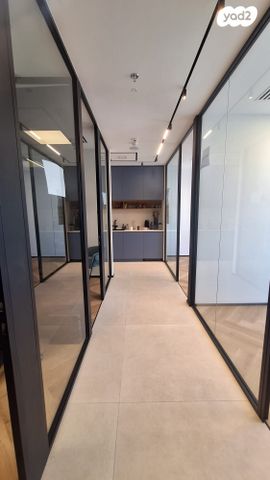 משרדים, פתח תקווה