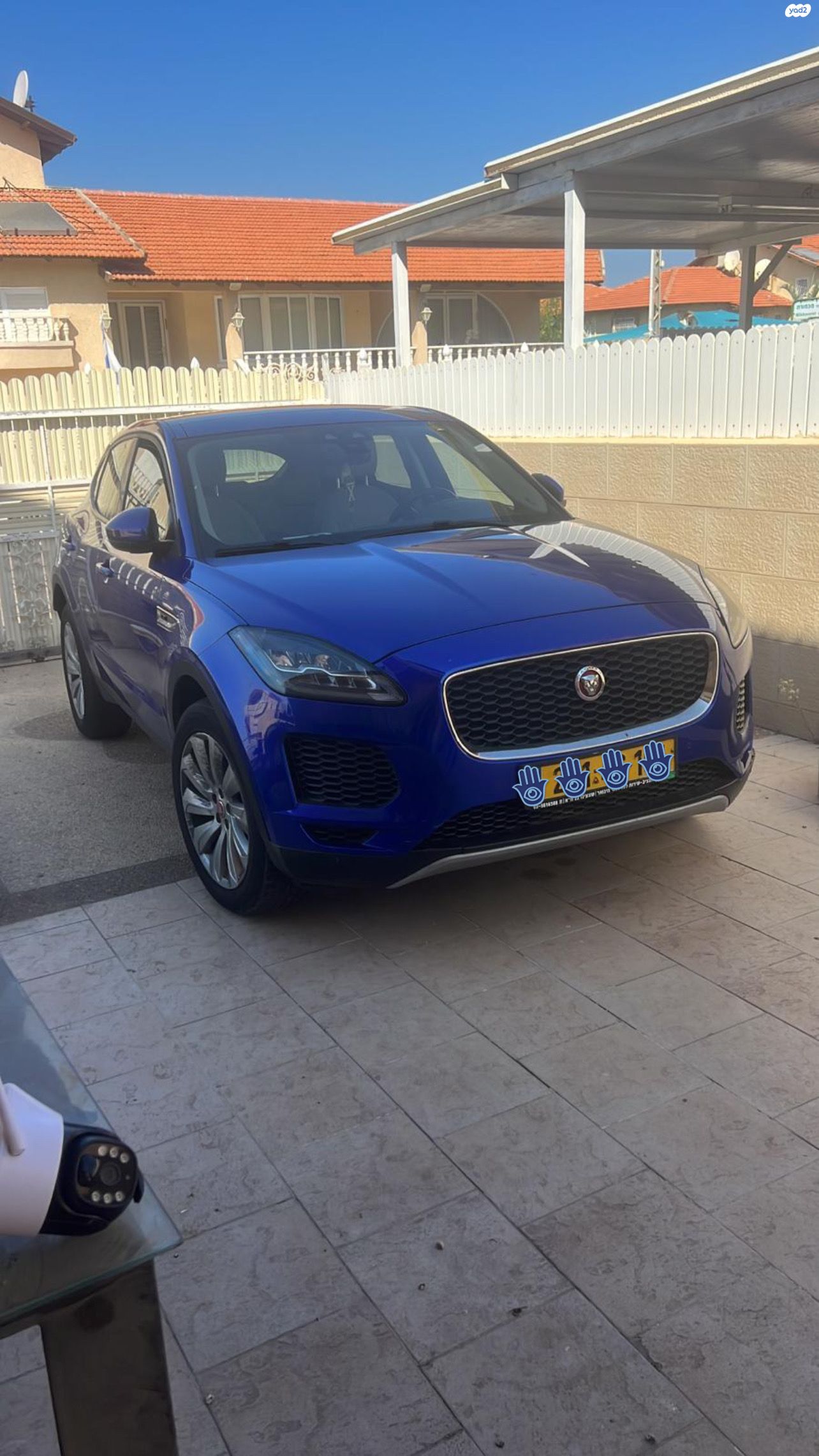 מודעת רכב יגואר E-Pace
