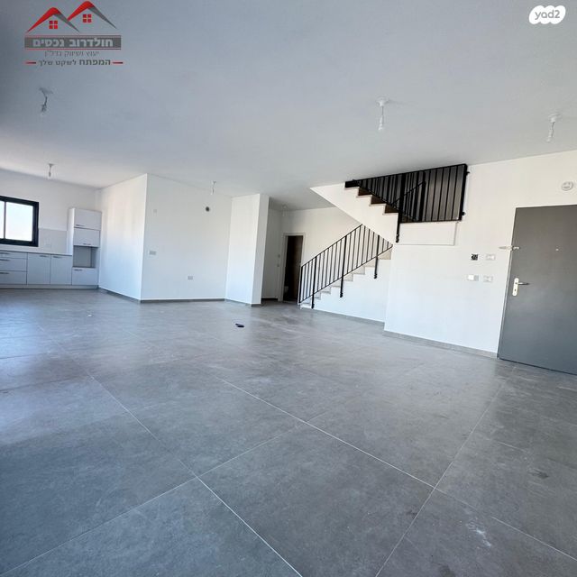 דופלקס, כרמי הנדיב, אחוזת רוטנר, קרית מלאכי