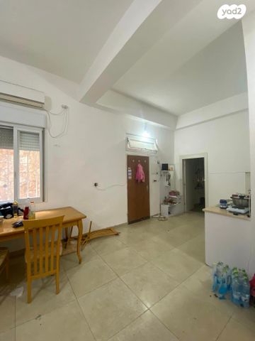 דירה, הלל 47, הדר עליון, חיפה