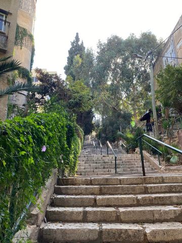 דירה, הלל 47, הדר עליון, חיפה