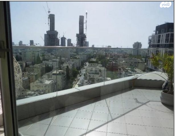 ניסים אלוני 1