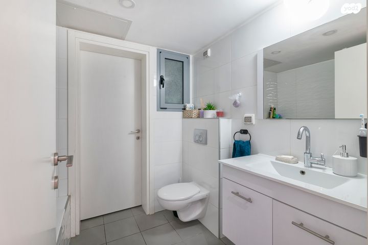 דירה, המשוט, נאות רבין, יבנה