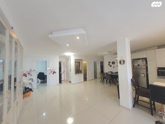 דירה, אלמוג, גילה, ירושלים