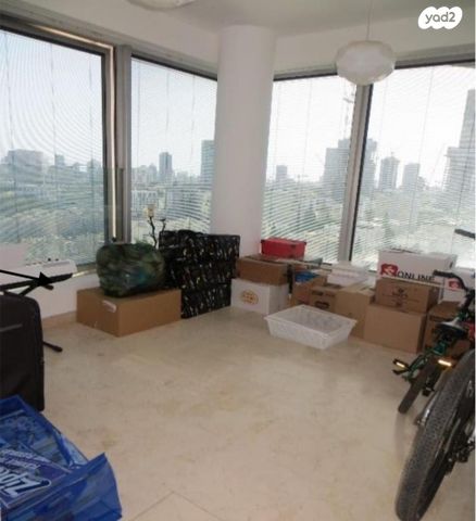 דירה, ניסים אלוני 1, צמרות איילון, פארק צמרת, תל אביב יפו