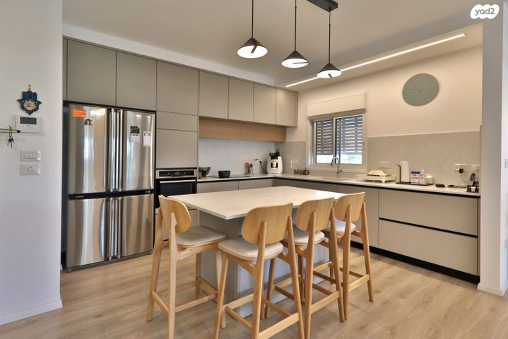 מרכז העיר, סביניה, הוותיקה