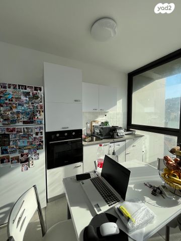 דירה, אחד העם 6, חיפה