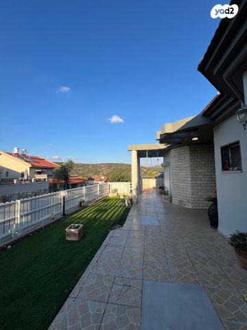 בית פרטי/ קוטג', מעלות תרשיחא