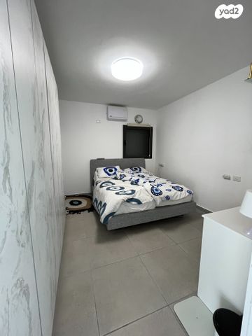 דירה, אחד העם 6, חיפה